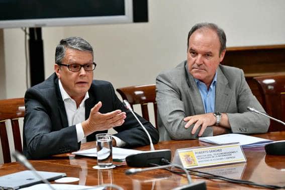el director general de telecomunicaciones roberto sanchez anuncia el comienzo del 2o dividendo digital
